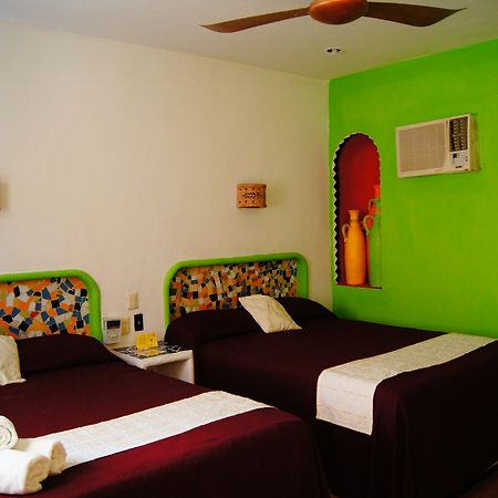 Hotel Mary Carmen Косумель Экстерьер фото