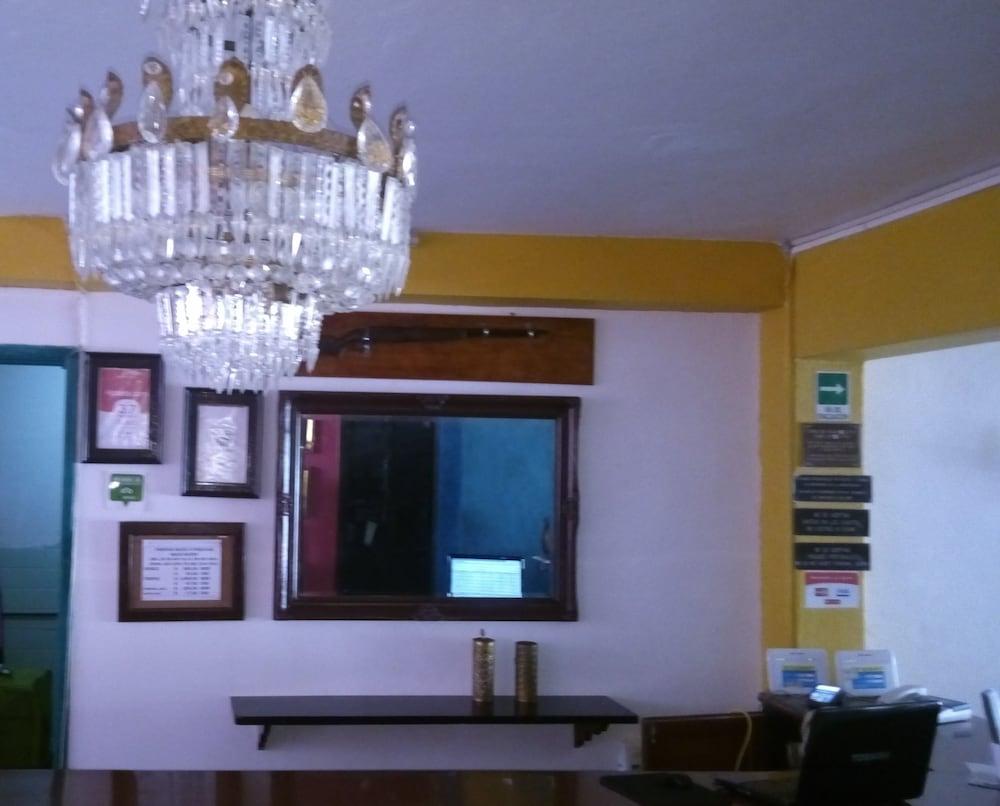 Hotel Mary Carmen Косумель Экстерьер фото