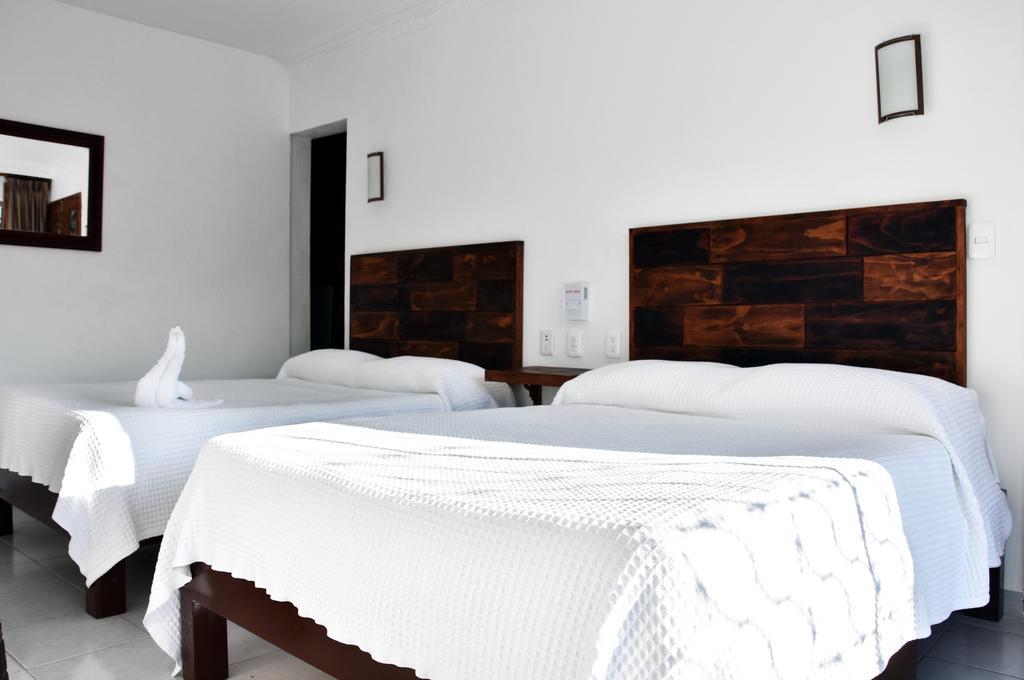 Hotel Mary Carmen Косумель Экстерьер фото
